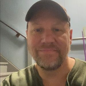 Meet your Posher, Christopher